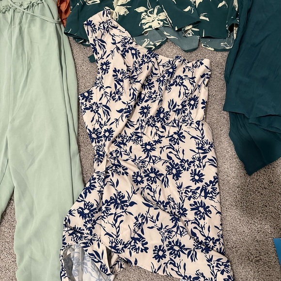 Cupshe Women’s Medium Beach Cover Ups - Picture 4 of 5